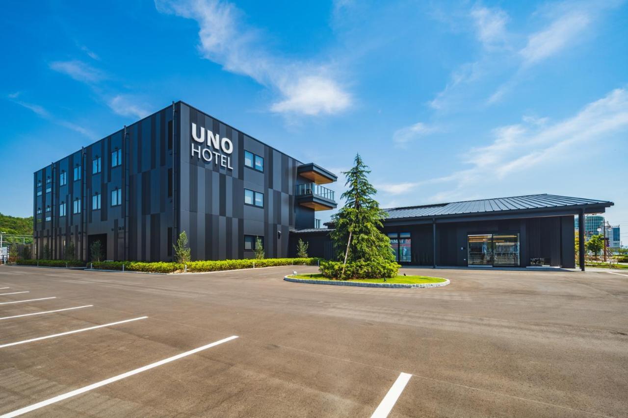 Uno Hotel Tamana Exteriör bild